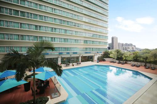 Foto de los servicios de Regal Riverside Hotel