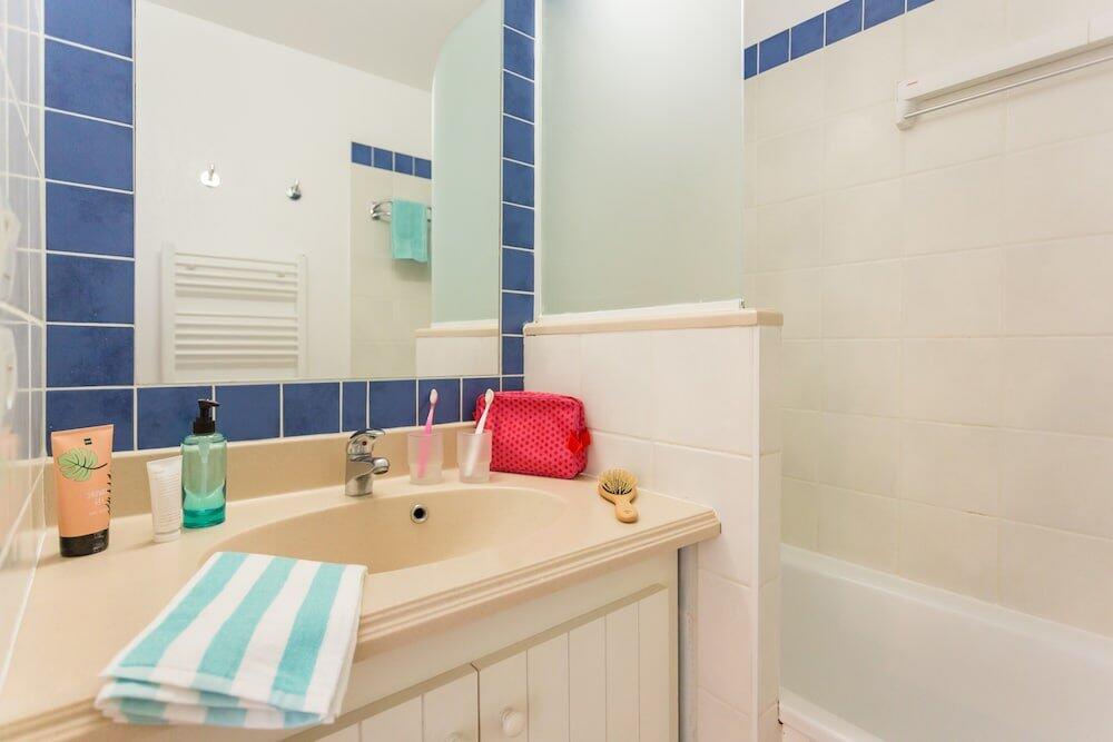 Foto del baño de Résidence Pierre &amp;amp; Vacances Bleu Marine