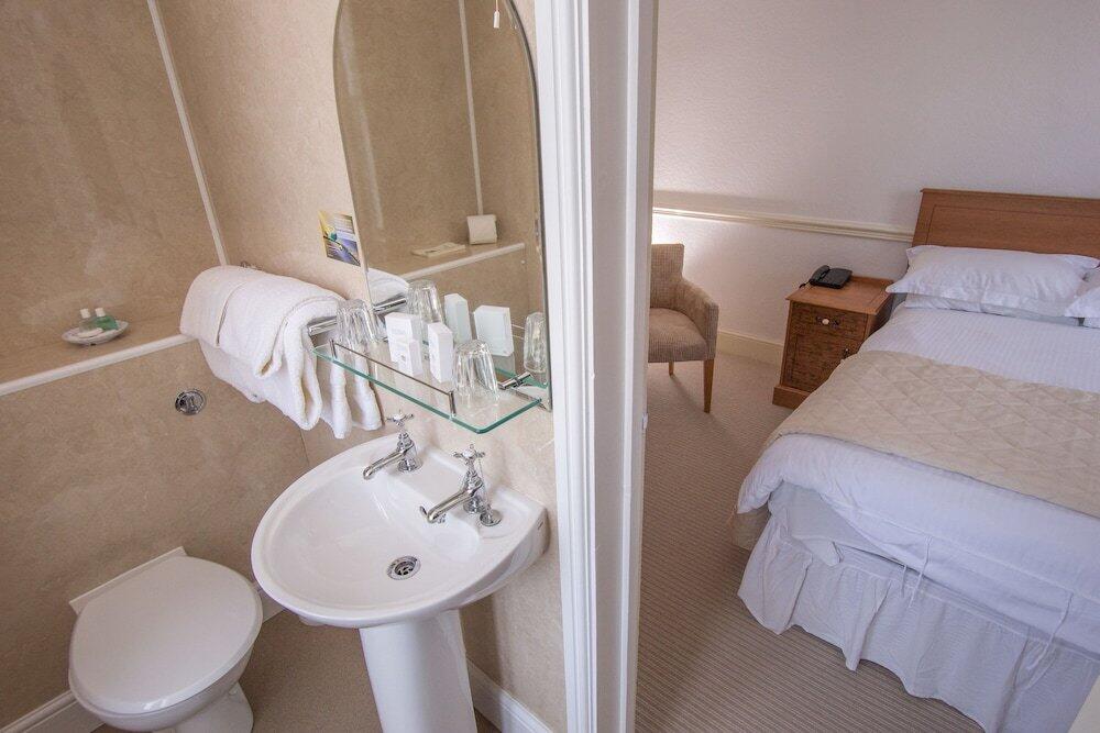Foto de una habitación de The Queens Hotel
