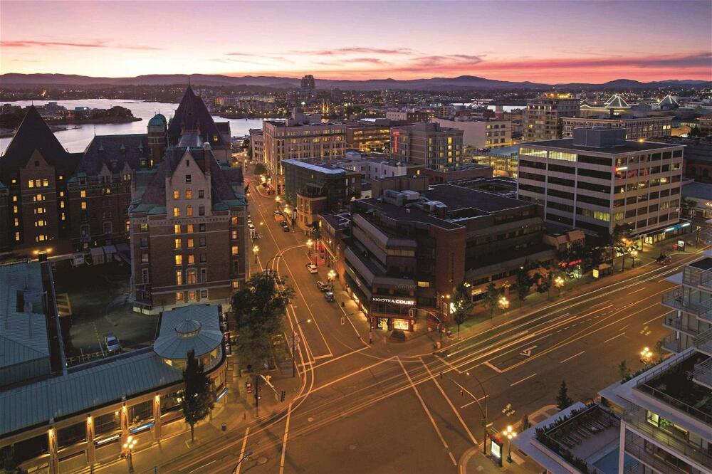 Foto de las zonas nobles de DoubleTree by Hilton Hotel &amp;amp; Suites Victoria
