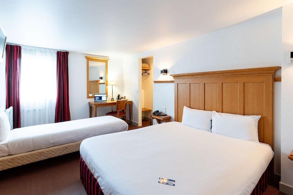 Foto de una habitación de KYRIAD CREIL - Chantilly Nord