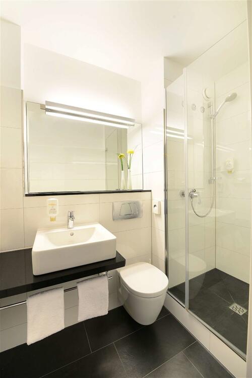 Foto del baño de GHOTEL hotel &amp;amp; living Hannover