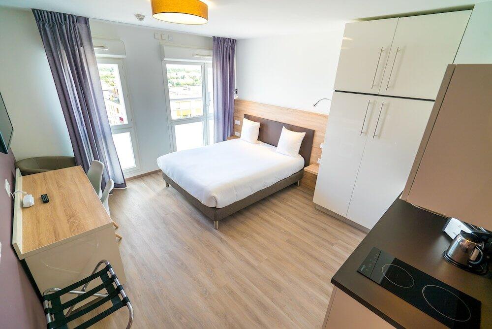 Foto de una habitación de Aparthotel All Suites Choisy Le Roi
