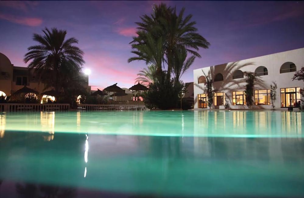 Foto general de Hotel Petit Palais &amp;amp; Spa