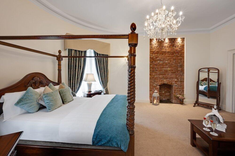 Foto de una habitación de Cork&amp;#039;s Vienna Woods Hotel &amp;amp; Villas