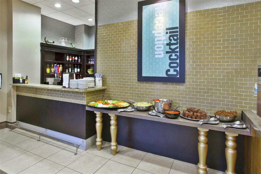 Foto de las zonas nobles de Hotel Embassy Suites Columbus - Airport