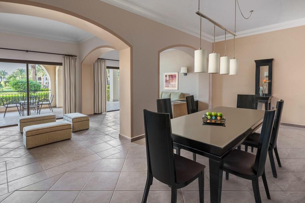 Foto de una habitación de Complejo Jaz Makadi Saraya Palms