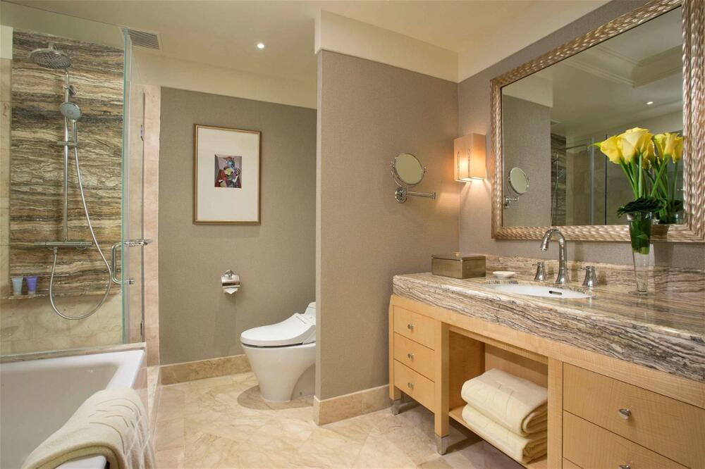 Foto del baño de Hotel Mulia Senayan, Jakarta