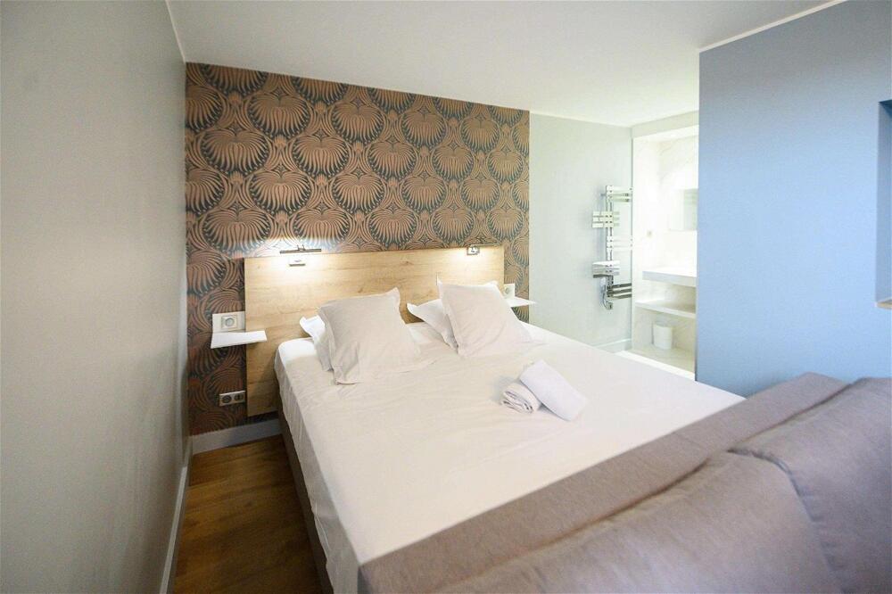 Foto de una habitación de Grand Hôtel Dauphiné, Boutique Hôtel &amp;amp; Suites