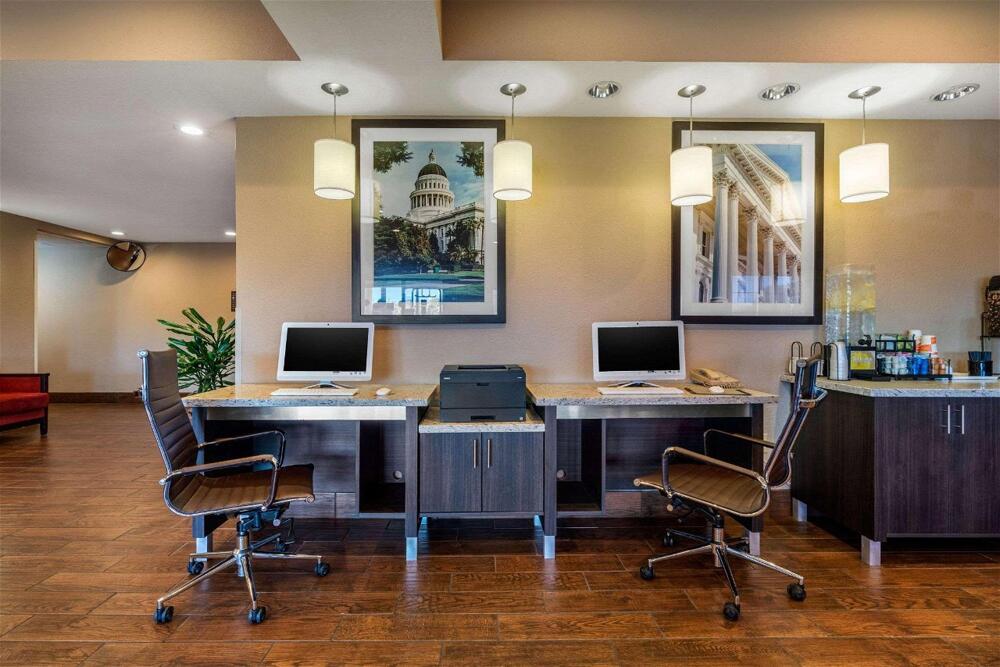 Foto general de Hotel Comfort Inn &amp;amp; Suites Sacramento - University Area
