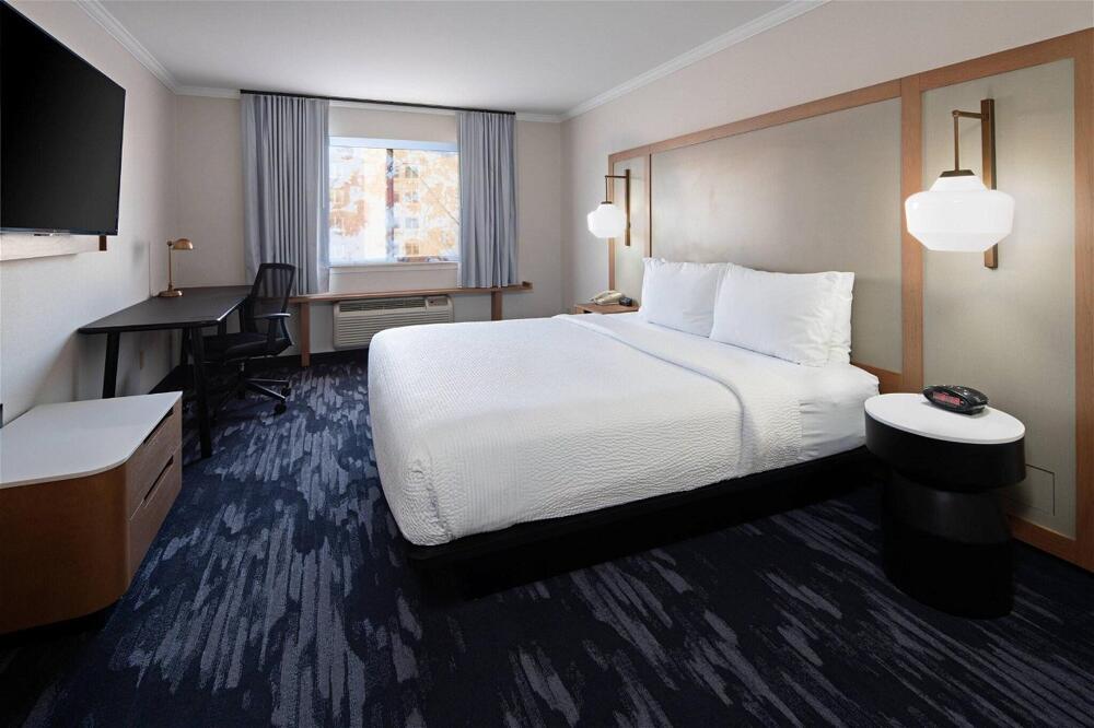 Foto de una habitación de Hotel Fairfield by Marriott Inn &amp;amp; Suites Seattle Sea-Tac Airport