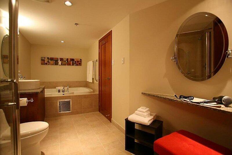 Foto de una habitación de Hotel Embassy Suites by Hilton - Montreal