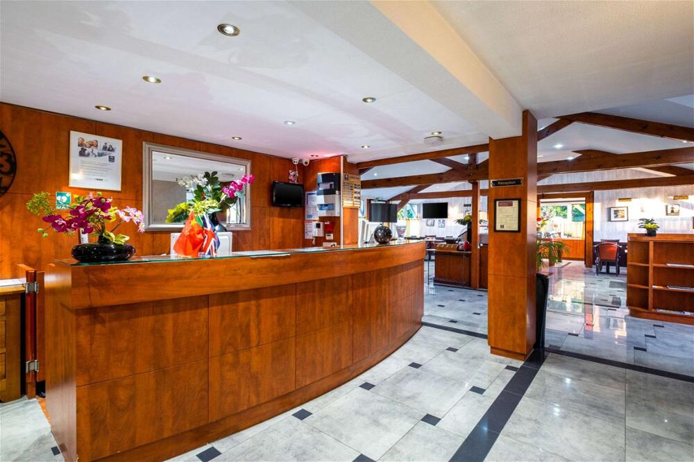 Foto de las zonas nobles de Sky Hotel Goussainville Charles de Gaulle