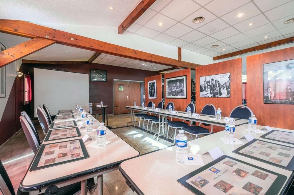 Foto de los servicios de Sky Hotel Goussainville Charles de Gaulle