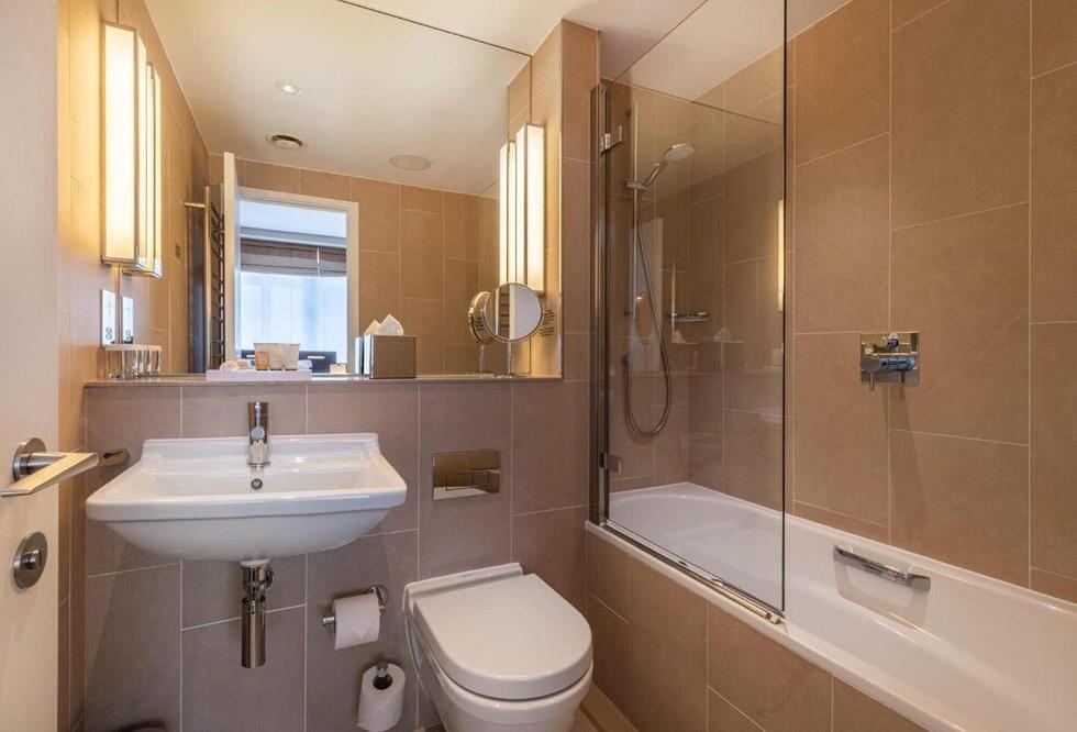 Foto del baño de Hotel The Resident Victoria