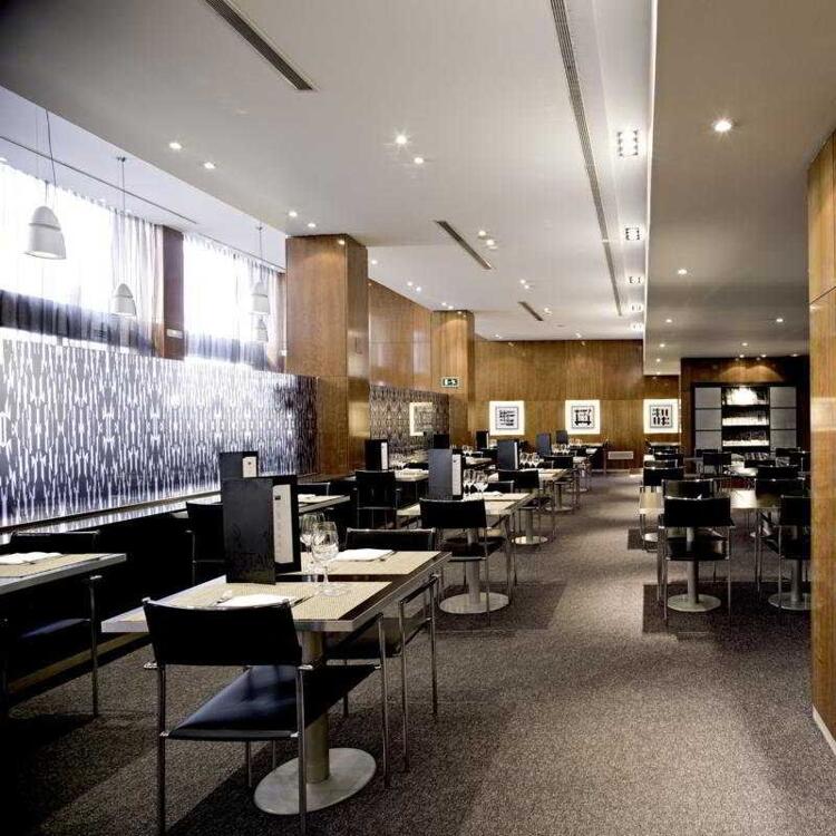 Foto general de AC Hotel Avenida de América by Marriott