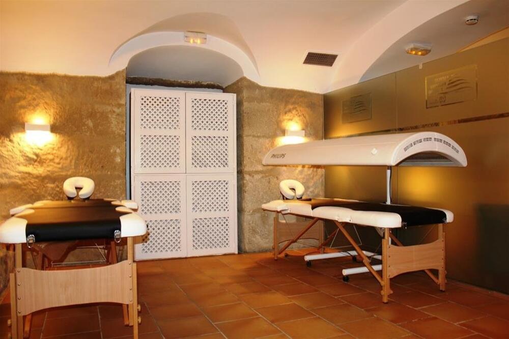 Foto general de Hotel Leonor de Aquitania