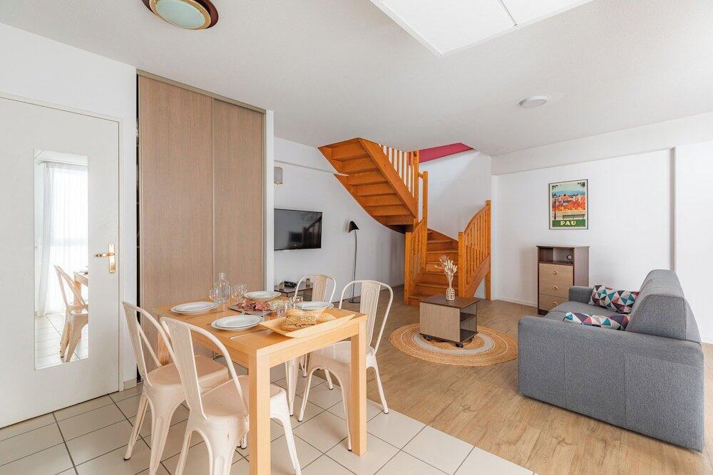 Foto de una habitación de Appart&amp;#039;City Confort Pau Centre