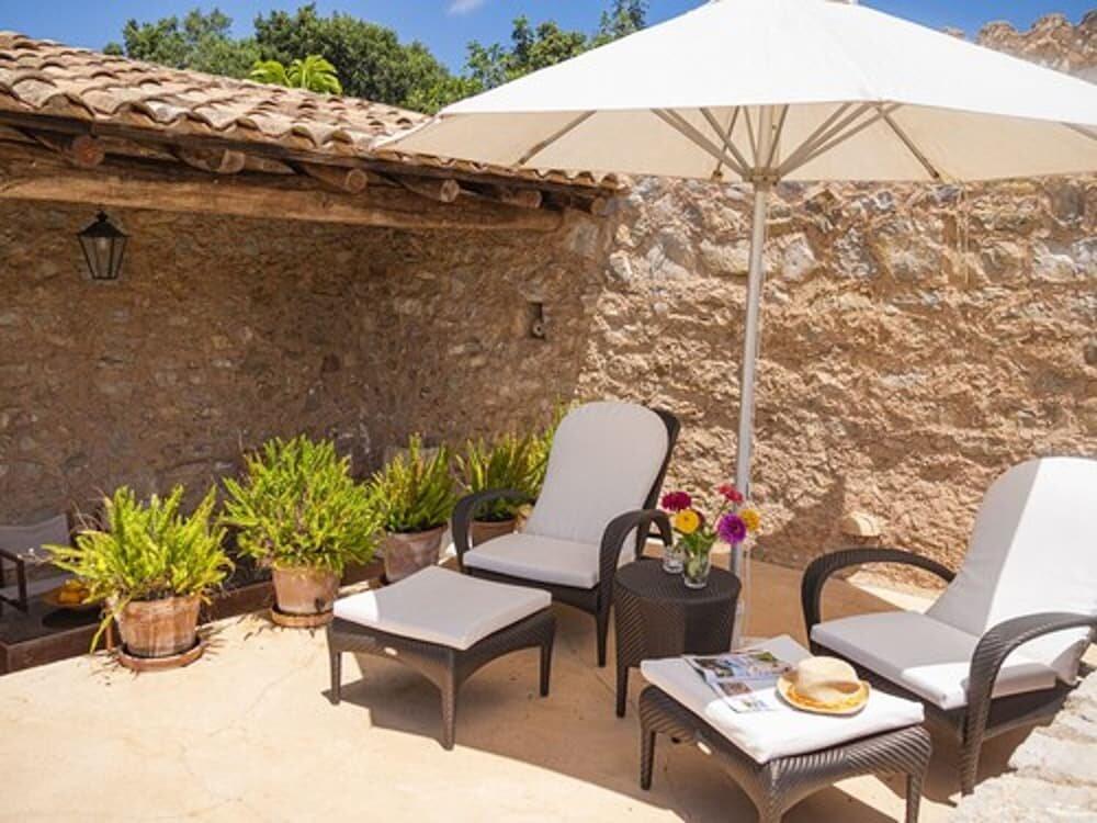 Foto de una habitación de Cases de Son Barbassa Hotel &amp;amp; Restaurant