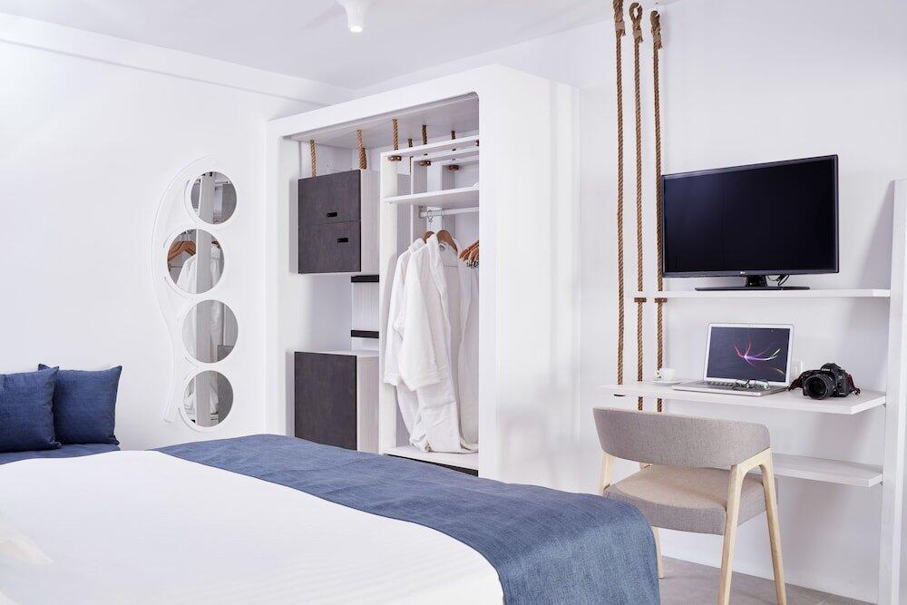 Foto de una habitación de Hotel Absolute Mykonos Suites &amp;amp; More