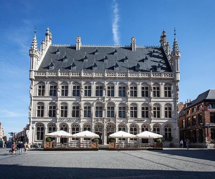 Foto del exterior de Hotel The Fourth - Tafelrond