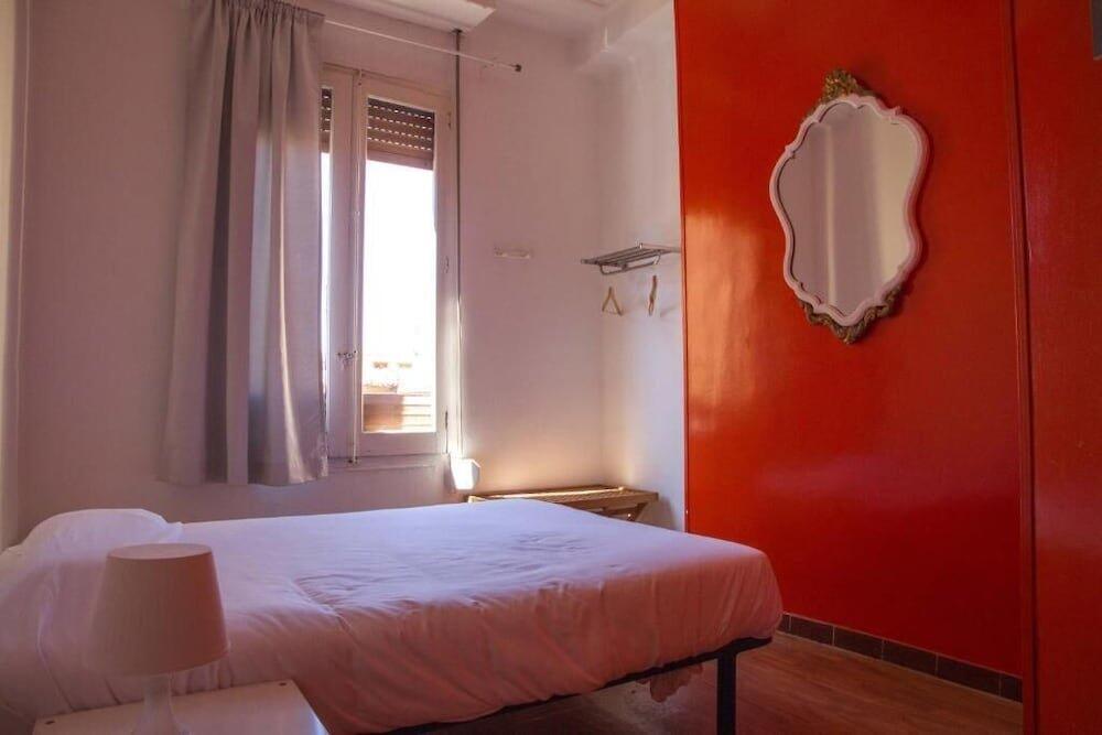 Foto de una habitación de Russafa Youth Hostel