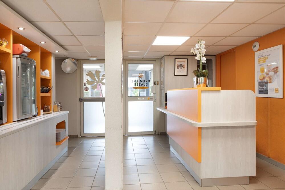 Foto de las zonas nobles de Hotel Première Classe La Ville-Du-Bois