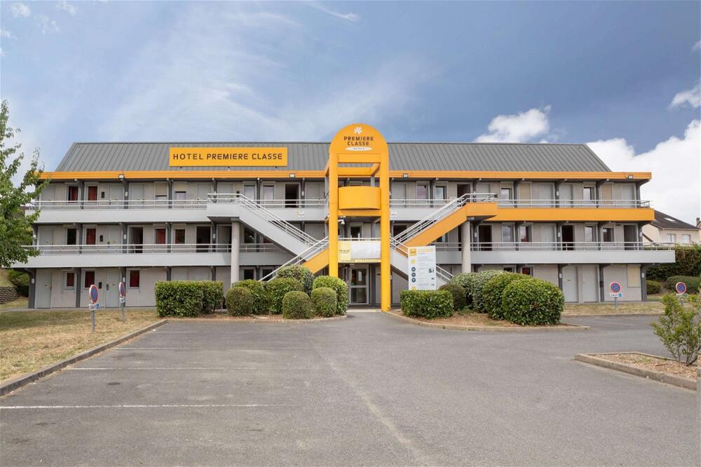 Foto del exterior de Hotel Première Classe La Ville-Du-Bois