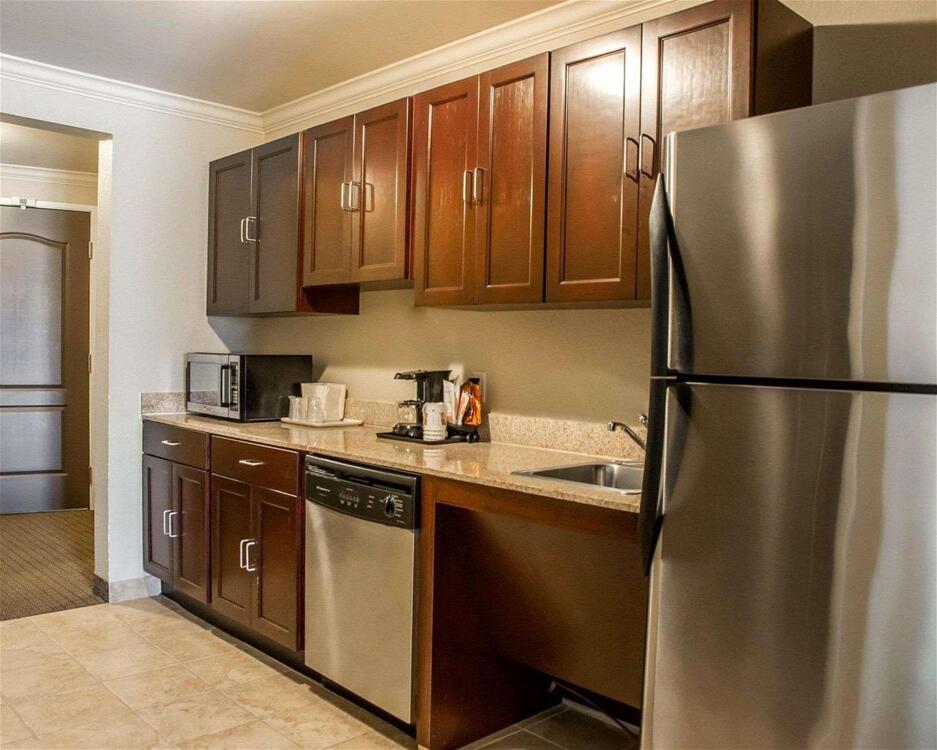 Foto de una habitación de Hotel Comfort Suites Cincinnati North