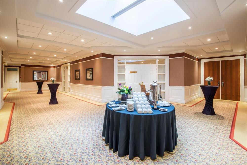 Foto de los servicios de Crowne Plaza Hotel-Niagara Falls/Falls View, an IHG Hotel