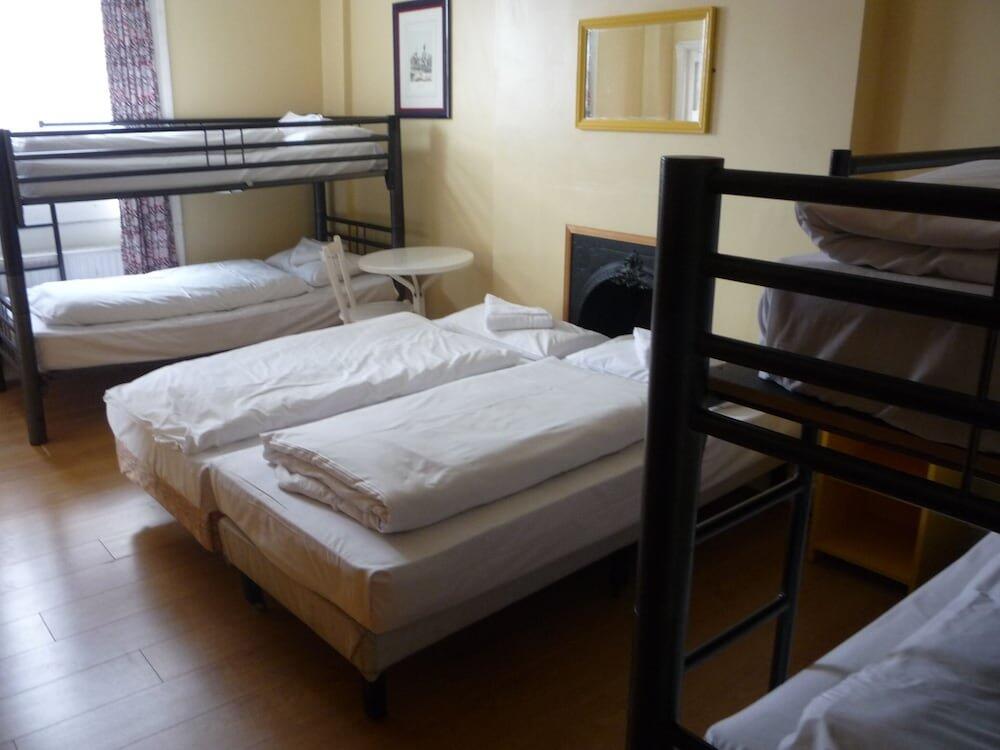 Foto de una habitación de Dolphin Hotel