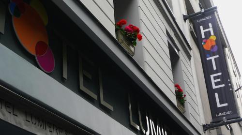 Foto del exterior de Hotel Lumières Montmartre Paris