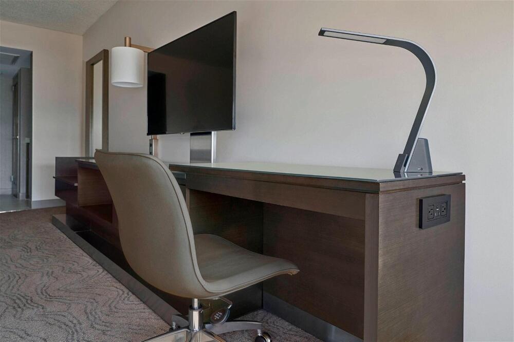 Foto de una habitación de Calgary Marriott Downtown Hotel