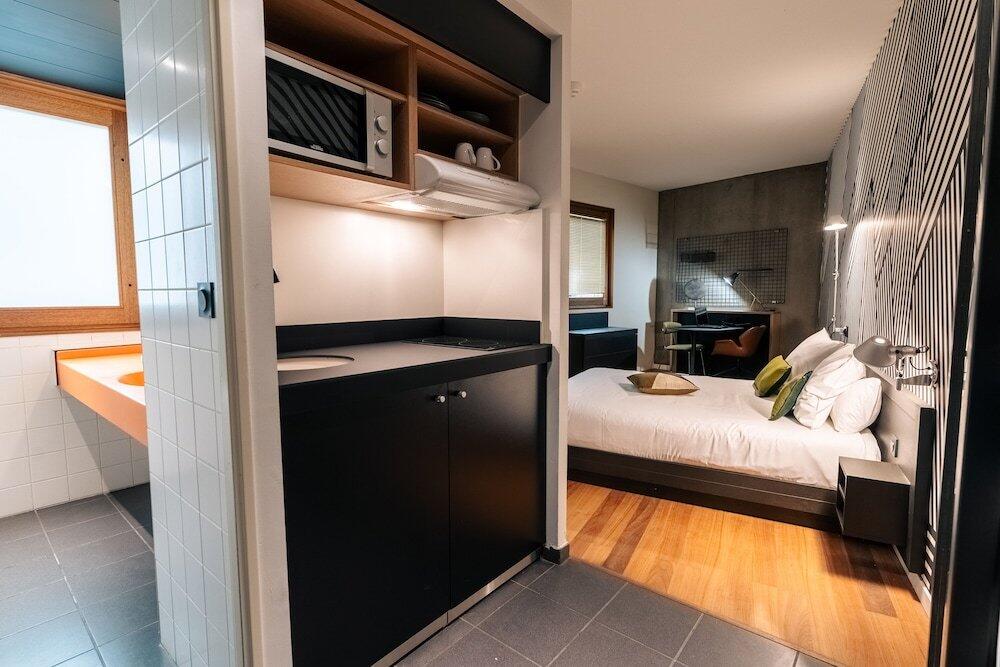 Foto de una habitación de Olivarius Apart Hotel Lille Villeneuve D&amp;#039;Ascq