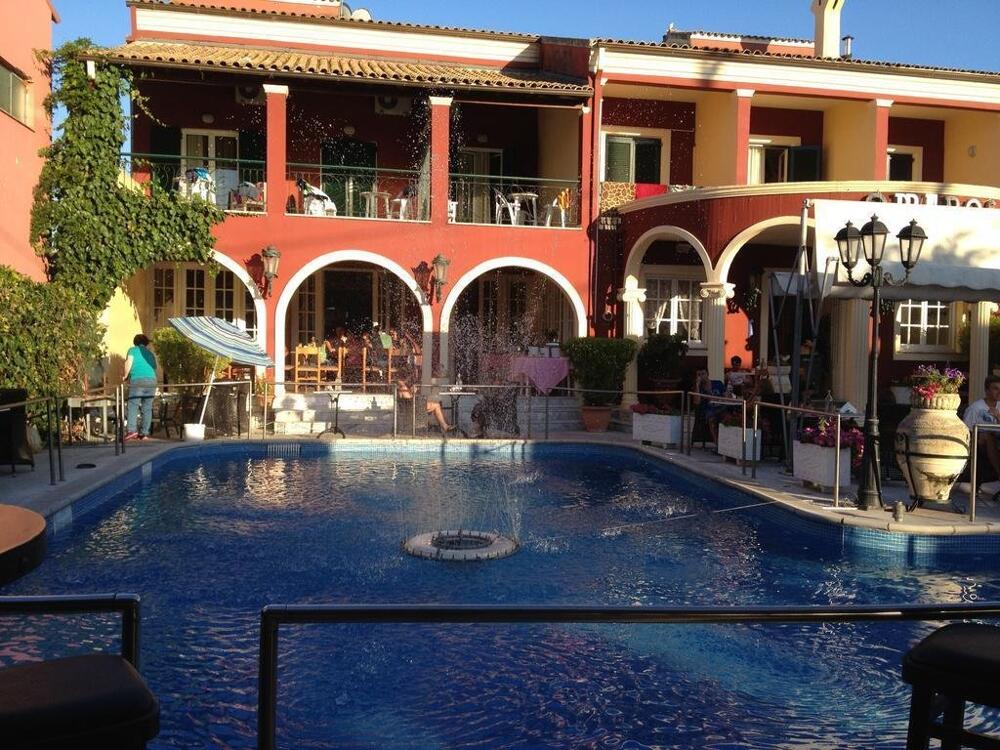 Foto general de Opera Blue Hotel