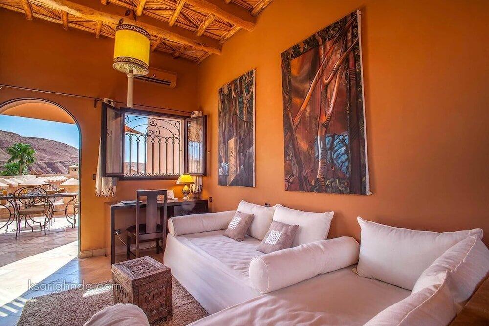 Foto de una habitación de Riad Ksar Ighnda