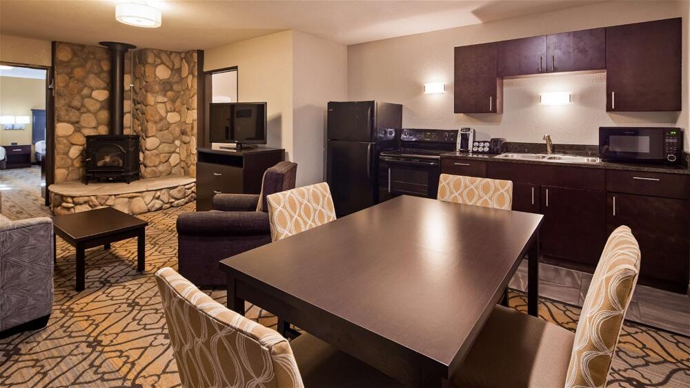 Room – Hotel Best Western of Harbor Springs