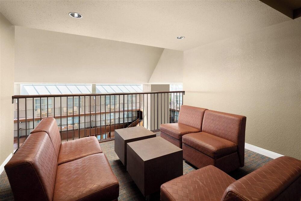 Foto de una habitación de Delta Hotels by Marriott Calgary South