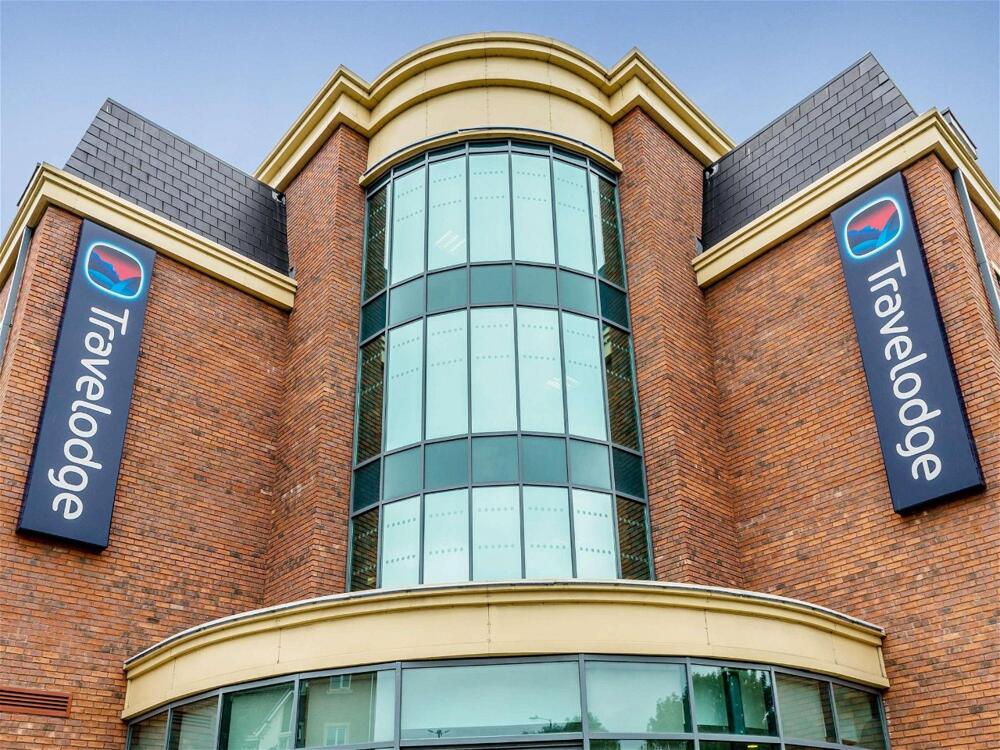Foto del exterior de Hotel Travelodge Stratford Upon Avon