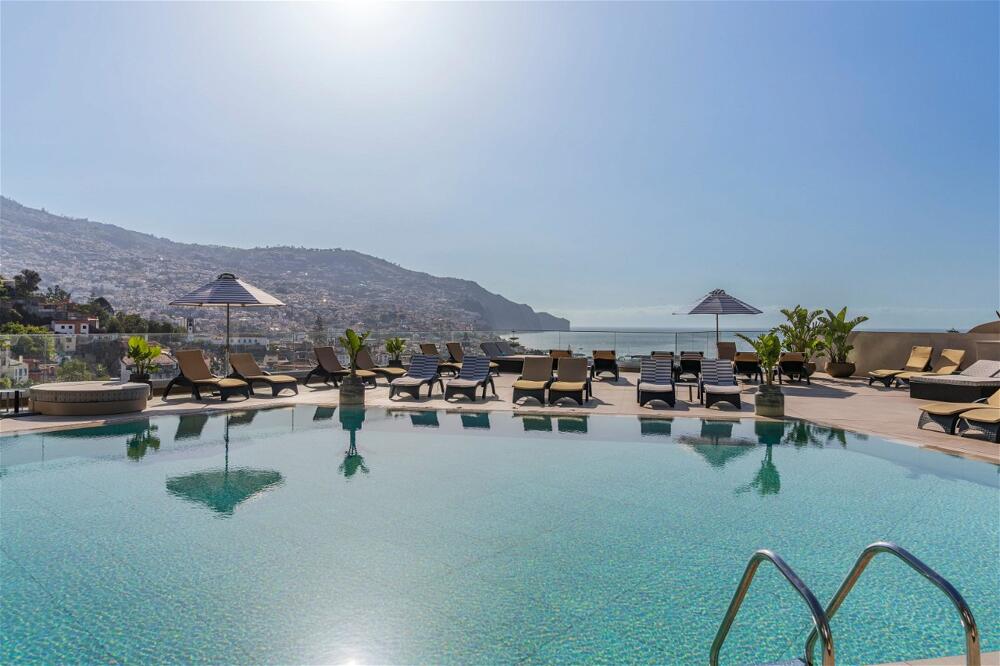 Foto de los servicios de Hotel The Views Baia - Adults Only