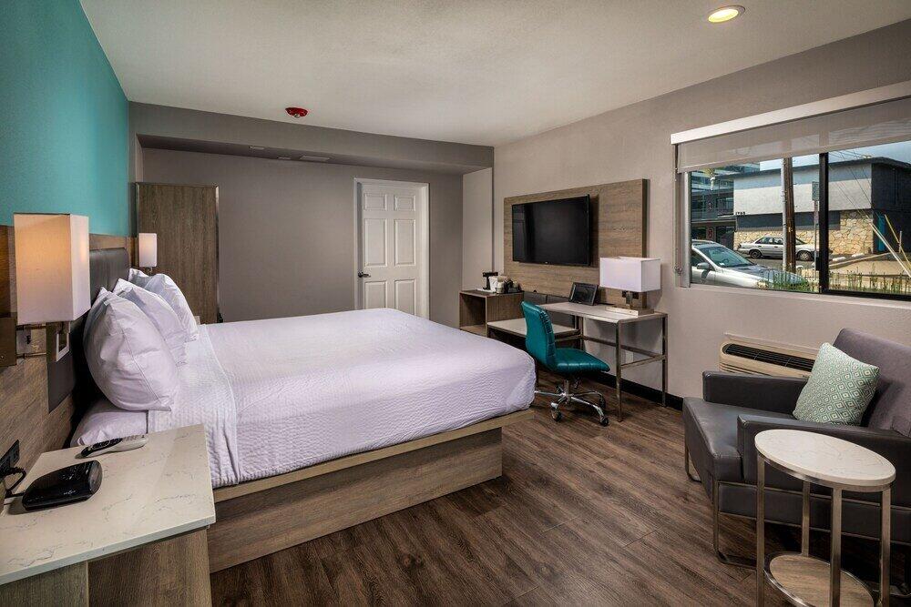 Foto de una habitación de Motel Travelodge by Wyndham LAX