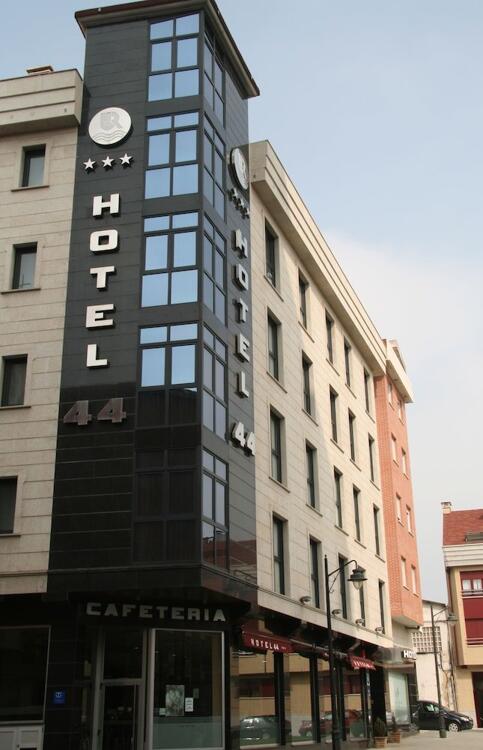 Foto del exterior de Hotel 44