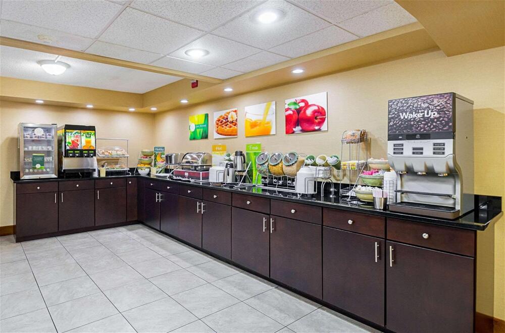 Dining – Hotel Quality Inn &amp;amp; Suites