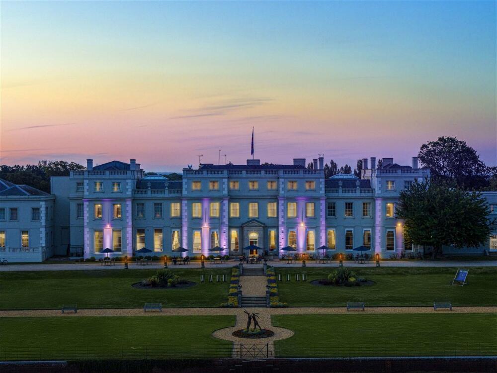Foto del exterior de Hotel De Vere Wokefield Estate