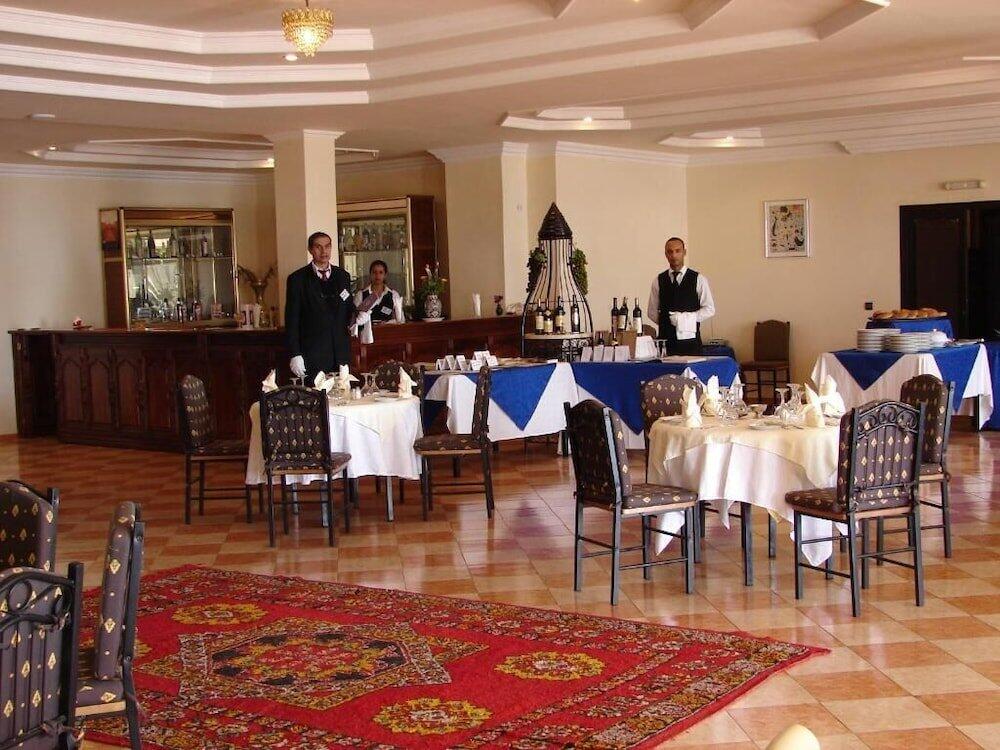 Foto de restauración de Hotel Atlantique Panorama