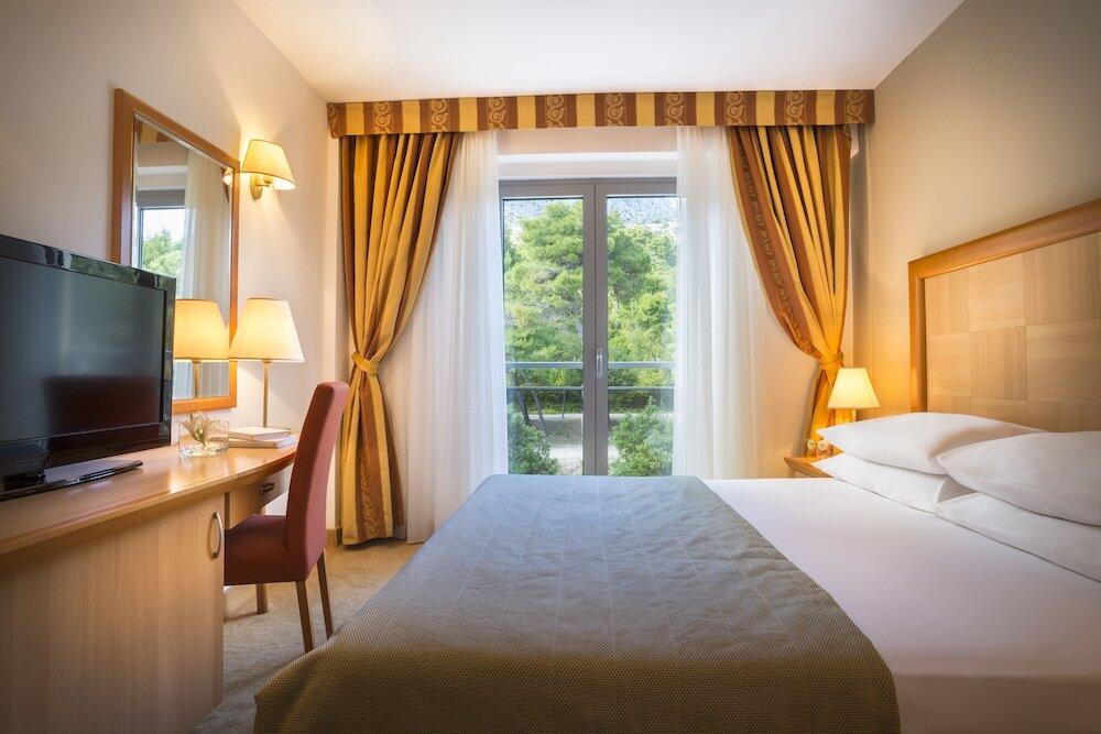 Foto de una habitación de Aminess Grand Azur Hotel