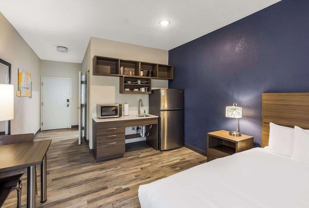 Foto de una habitación de Magnuson Hotel Bourbonnais