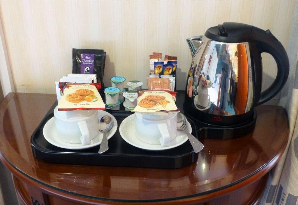 Foto de una habitación de Best Western Royal Hotel