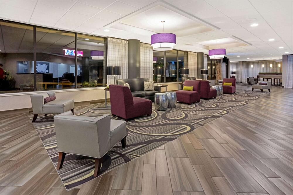 Foto de las zonas nobles de Hotel La Quinta by Wyndham Tacoma - Seattle