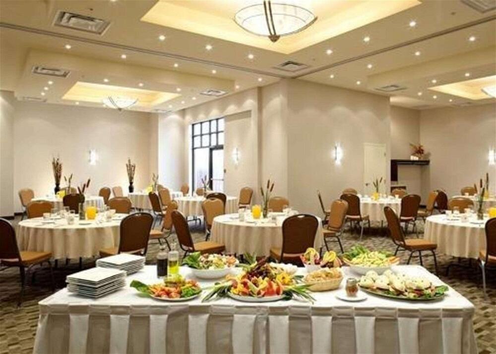 Foto de los servicios de Hotel Quality Inn &amp;amp; Suites